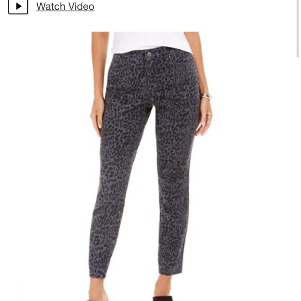 Style & Co Curvy-Fit Skinny Printed Jean